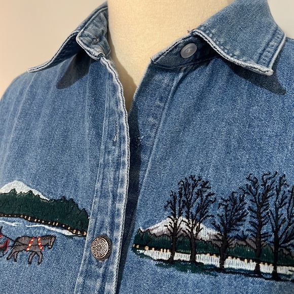 Vintage long sleeve button down embroidered denim top women’s sz M, as is - Picture 4 of 11